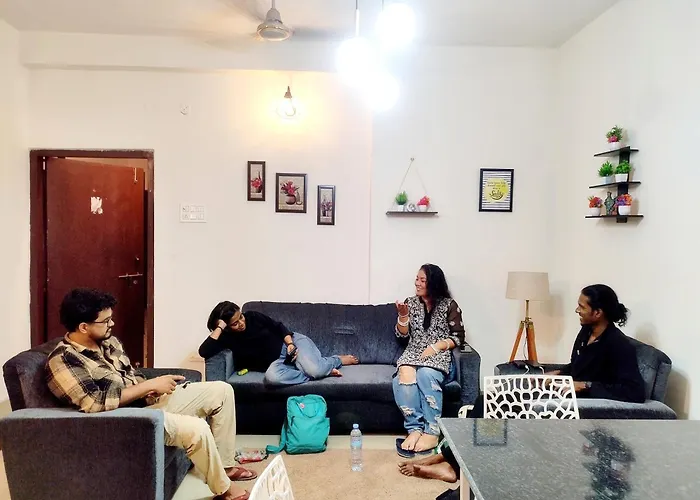 Nomad'S Nest Backpackers Hostel Guwahati